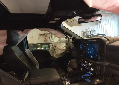 2025 Ford F-150 Lariat z USA, uszkodzony, nr VIN 1FTFW5LD1SFA08192